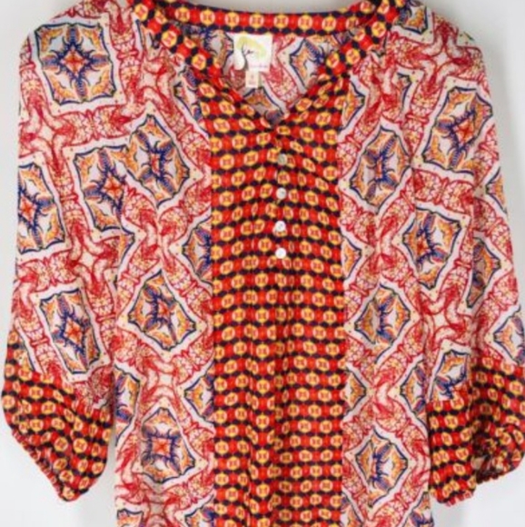 Fig and Flower Anthropologie Blouse Top Size Small Geometric Button V Neck - Picture 4 of 12